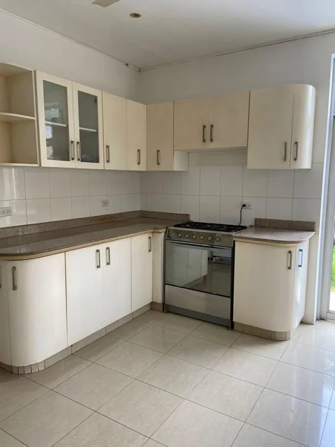 En Venta Casas con Piscina, Ceibos, Guayaquil - C. Garcia, Guayas — imagen 5