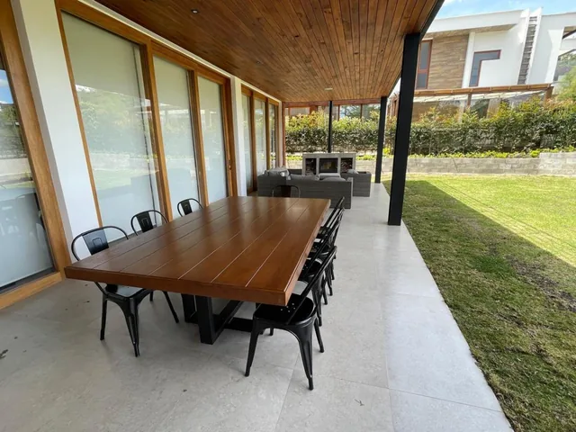 Exclusiva Casa en Venta, en Muy Buena Zona de Puembo — imagen 2