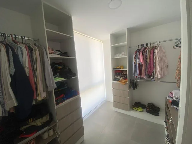 Linda Casa en Venta en Samborondón de Oportunidad 2 Dorm. Cómodos, Guayas — imagen 4
