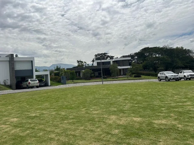 C/ Tumbaco, Lote de 1080 m² en Venta, en Conjunto Privado — imagen 2