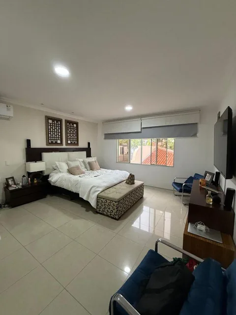 Samborondon Km 4 Amplia Casa en Venta, Guayas — imagen 3