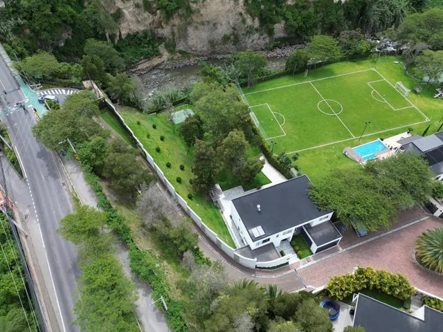 Casa de Venta Ubicada en El Sector de La Viña, Conjunto Exclusivo, Buen Jardín — imagen 5