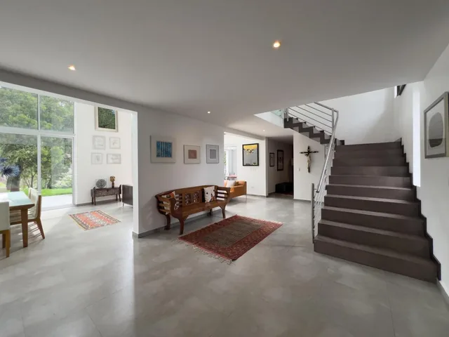 Casa de Venta Ubicada en El Sector de La Viña, Conjunto Exclusivo, Buen Jardín — imagen 4