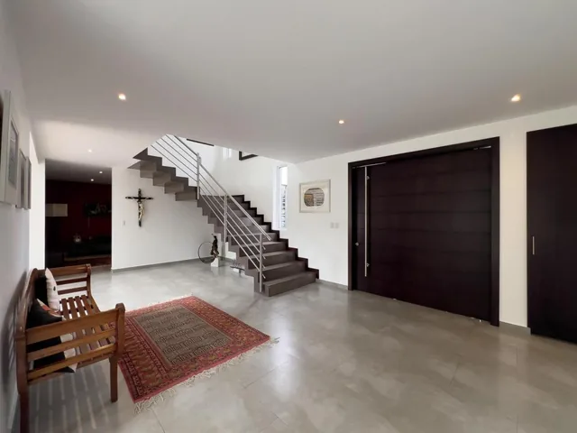 Casa de Venta Ubicada en El Sector de La Viña, Conjunto Exclusivo, Buen Jardín — imagen 3