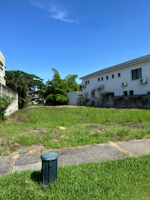 Vista Al Parque - Terreno Medianero en Venta - Km 8 Samborondon, Guayas — imagen 5