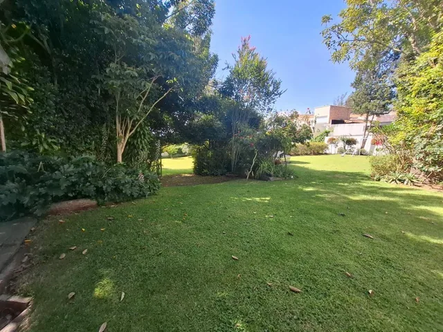 Vendo Casa con Jardín Amplio en Conjunto Privado - Sector Tanda — imagen 3