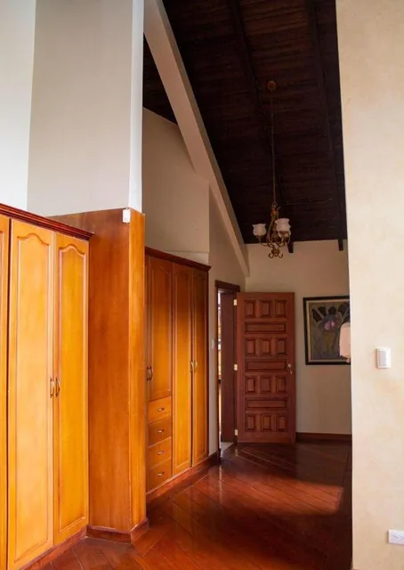 Lujosa Casa en Venta San Rafael Amoblada — imagen 3