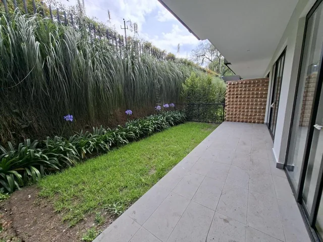 A Estrenar Vendo Moderna Casa en Urbanización Cerrada — imagen 2