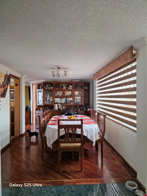 Casa de Venta en Conjunto Sector San Camilo Calderon — imagen 5