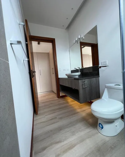 Casa Moderna, Nueva, 3 Dorm. (1 en Planta Baja) — imagen 3