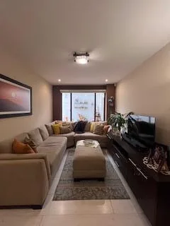Departamento de 3 Habitaciones en Venta, Azuay — imagen 2