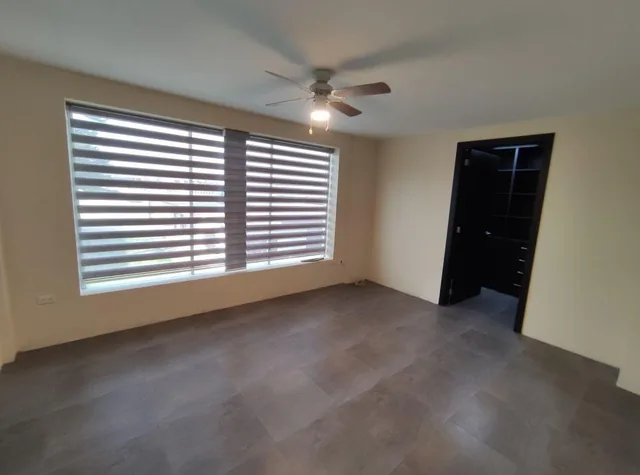 Casa con 516 m² Terreno, 3 Dorm. en Venta en Llano Chico — imagen 4