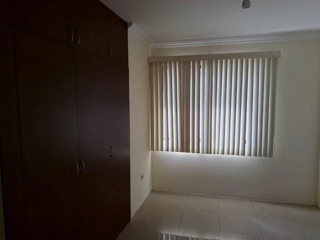 Bosques de La Costa, Venta o Renta de Linda Casa 4 Dorm. con Aires y Cortinas, Guayas — imagen 4