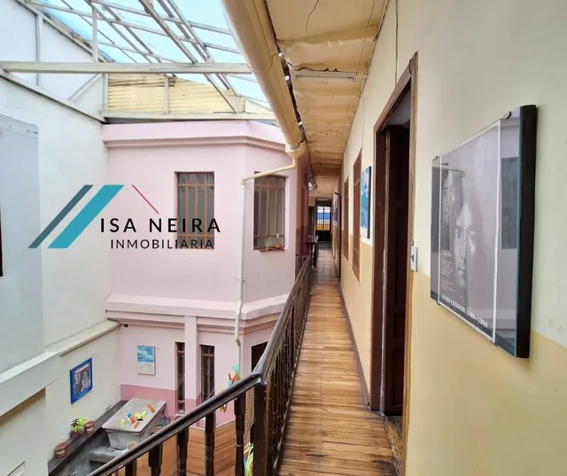 Casa en La Juan Jaramillo y Hermano Miguel, Azuay — imagen 5