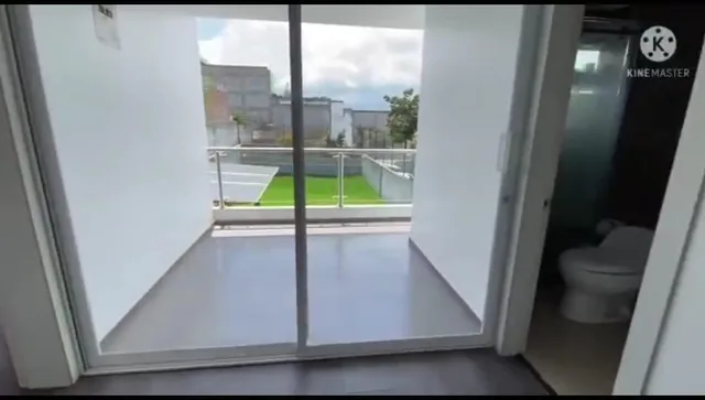 Casa con 280 m² Terreno y 3 Habitaciones en Venta en Atuntaqui, Imbabura — imagen 2