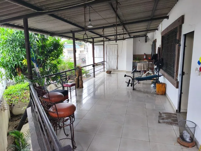 Venta de Casa Rentera en La Alborada Et 11, Guayas — imagen 5