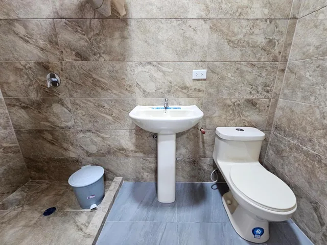 Vendo Linda Casa Moderna de Estreno con 300 m² de Terreno en Salinas — imagen 3