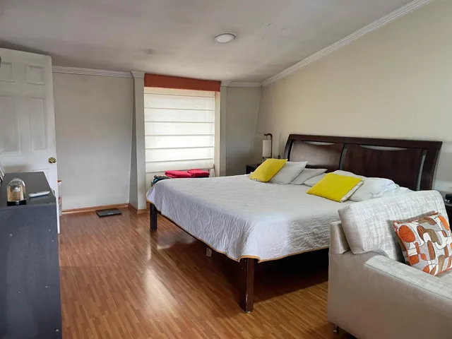 En Venta, Linda Casa,4 Dorm. Jardines de Carcelen, Norte de Quito — imagen 5