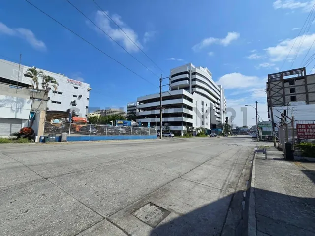Terreno de Oportunidad en El Corazón de Kennedy Norte, Guayas — imagen 3