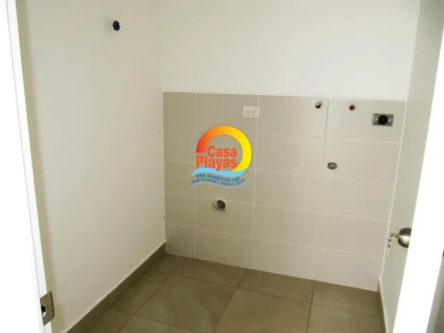 Casa Playas Frente Al Mar en Ciudadela Privada, Via a Data Km 18, Guayas — imagen 5