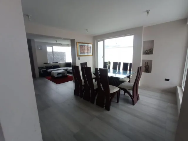 Casa con 288 m² y 3 Dorm. en Venta en Atuntaqui, Imbabura — imagen 5
