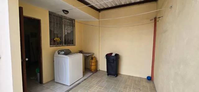 Vendo Casa 200 m² Seguridad 24/7 Esquinera 4 Dorm. Urb. Estrella del Mar Parque Samanes Norte Gye, Guayas — imagen 5