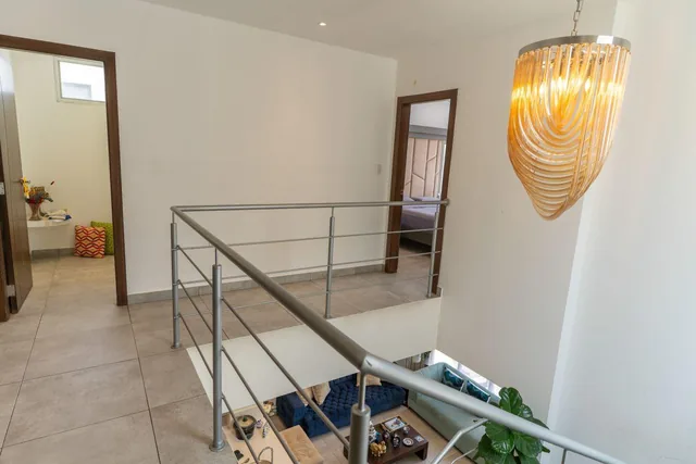 Casa en Venta o Alquiler Semi Amoblada en Punta Esmeralda, Via a La Costa, Guayas — imagen 2