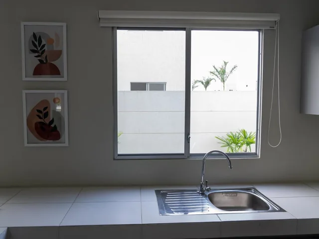 Tu Casa Nueva Te Espera en Vía a La Costa - Villa de 2 Plantas y 3 Dorm. Guayas — imagen 2