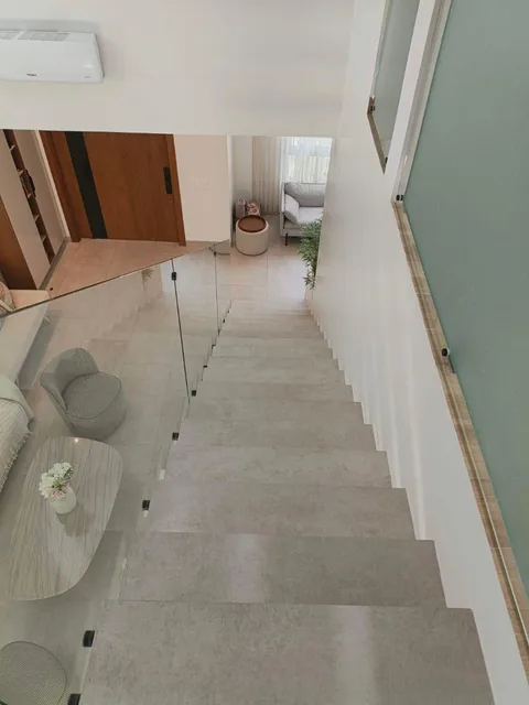 Casa Esquinera Ciudad Celeste Samborondon de 255.43 m² de Terreno, Guayas — imagen 2