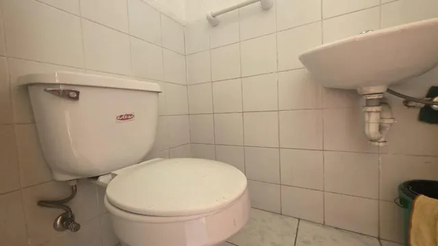 En Venta Local Comercial de 72 m² en Vía de Alto Tráfico - $86000 - Sector Quitumbe — imagen 5