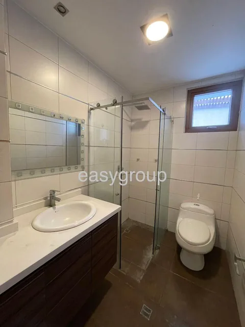 Departamento de 2 Dorm. con Jardín en Venta en Santa Lucía Alta Cumbayá — imagen 2