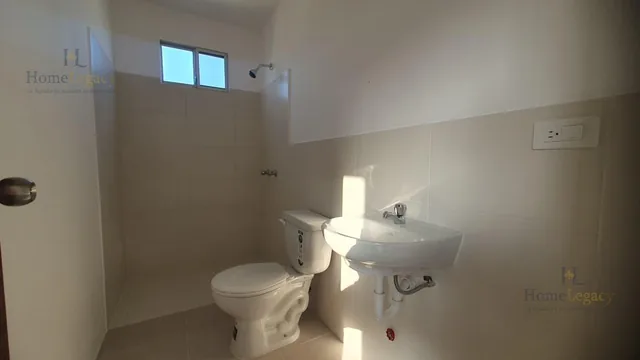 Casa en Venta Vía a La Costa - Urb Paseo del Sol de 3 Habitaciones Ak, Guayas — imagen 2