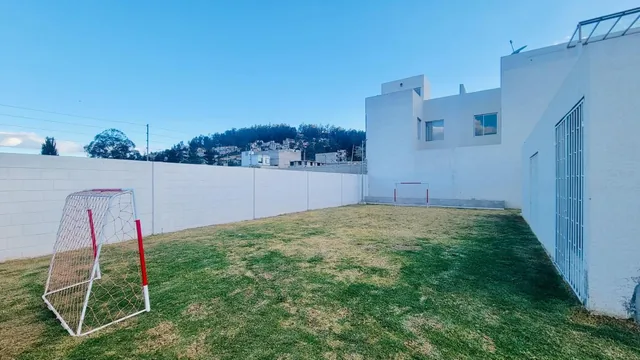Casa en Venta por Estrenar Sector El Carmen Bajo — imagen 2