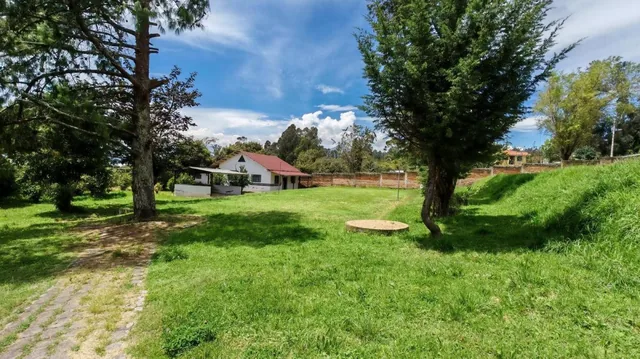 Terreno en Venta Excelente Ubicación y Potencial Conocoto - Quito — imagen 5