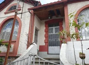 En Venta 2 Casas, Más Local Comercial, Sector La Floresta! — imagen 4