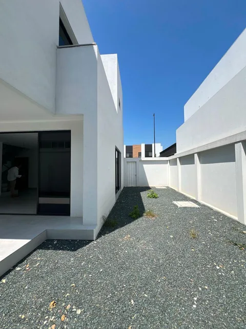 Venta de Casa de Estreno en Av Samborondon Km 3.5 Tc, Guayas — imagen 3