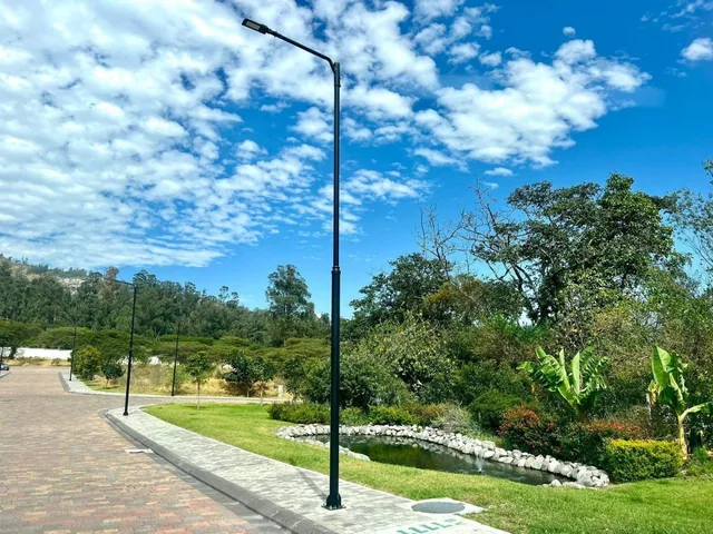 Mv - Sector Tumbaco, en Venta Terreno Unifamiliar 1007 m² en Urbanizacion Privada — imagen 2