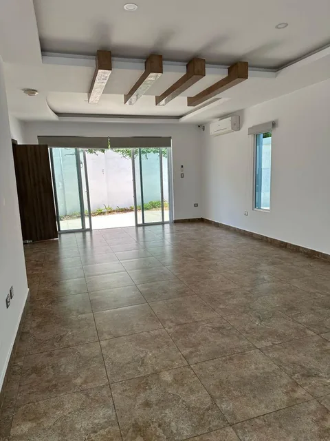 Casa con 263 m² y 3 Dorm. en Venta en Isla Mocolí, Guayas — imagen 3
