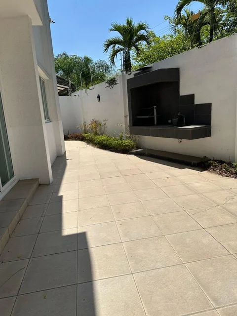 Casa con 263 m² y 3 Dorm. en Venta en Isla Mocolí, Guayas — imagen 2