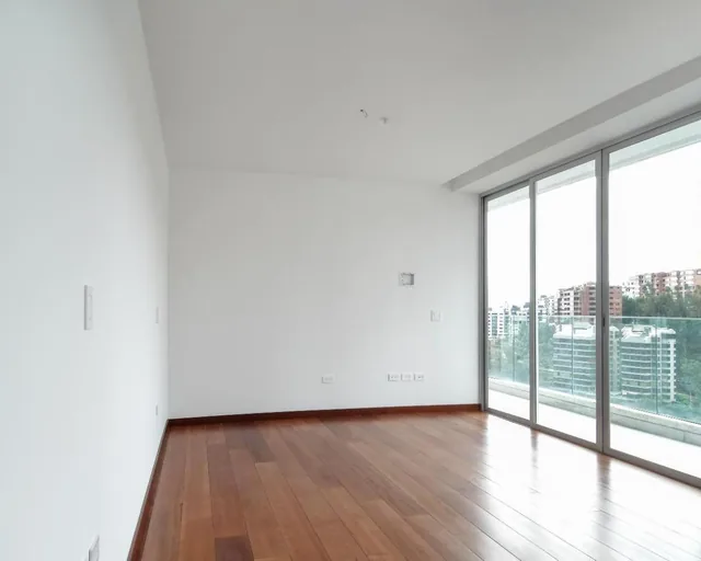 Sector González Suárez, en Venta Departamento, 3 Dorm.. Provincia de Pichincha — imagen 4
