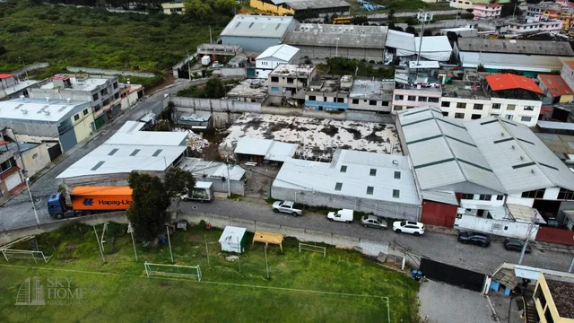 Venta Terreno Esquinero de 2.241 m² con Uso Industrial y Alto Potencial Comercial en Calderón — imagen 5