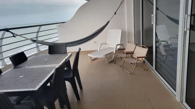 Departamento de Venta, Edificio Fountaine Blue, Tonsupa — imagen 3