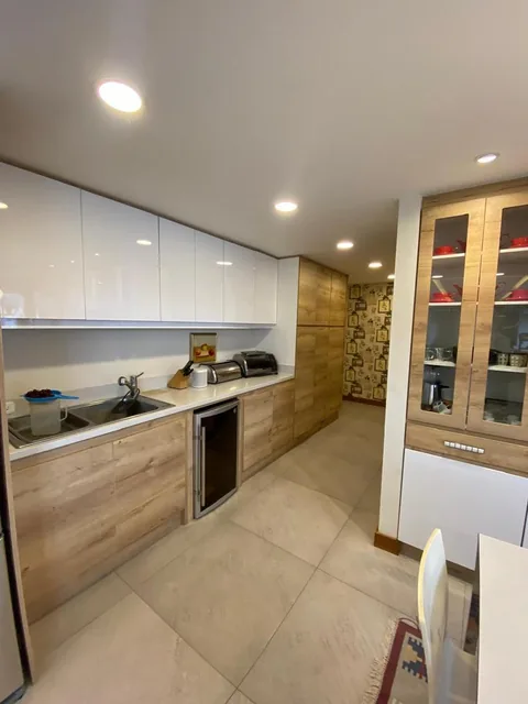 Venta Departamento Sector González Suárez — imagen 2