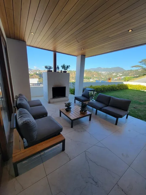 Bajó de Precio! Casa de Venta Dentro de Hermosa Urbanización en Nayón — imagen 2