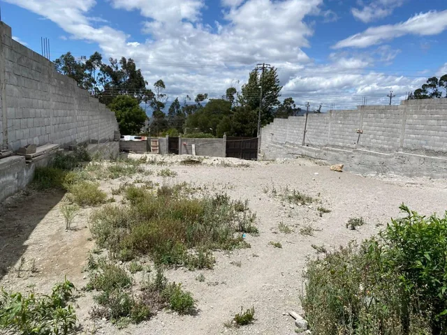 Terreno en Urbanizacion Cerrada, en Venta, Mitad del Mundo, Ia — imagen 3
