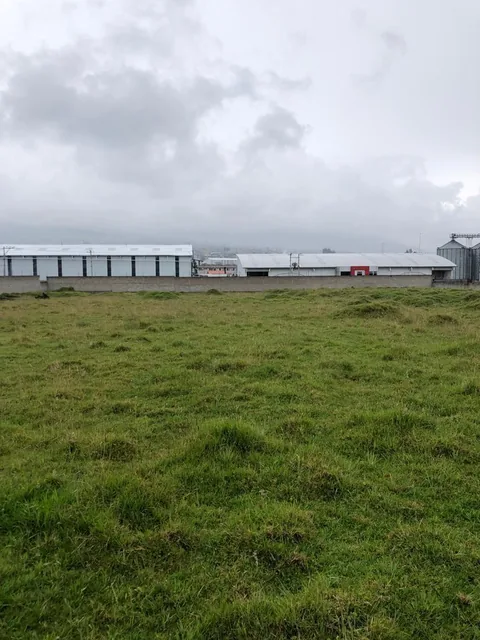 Vendo - Terreno Industrial - Sur de Quito — imagen 3