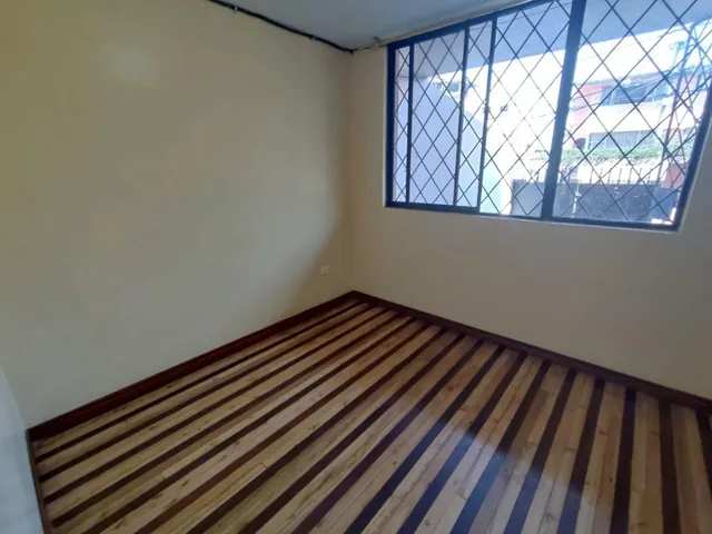 C/ Jardín del Valle, Departamento de 120 m² en Venta, Sector Monjas — imagen 4