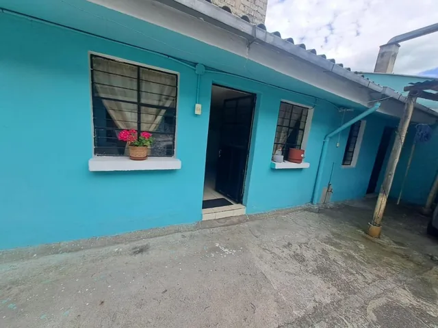 Propiedad en Venta con 2 Frentes (Luis Iturralde Sur de Quito) — imagen 5