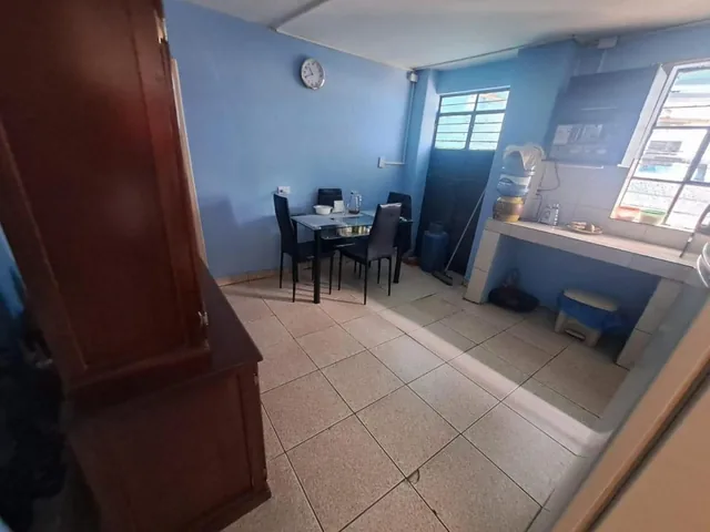 Propiedad en Venta con 2 Frentes (Luis Iturralde Sur de Quito) — imagen 3