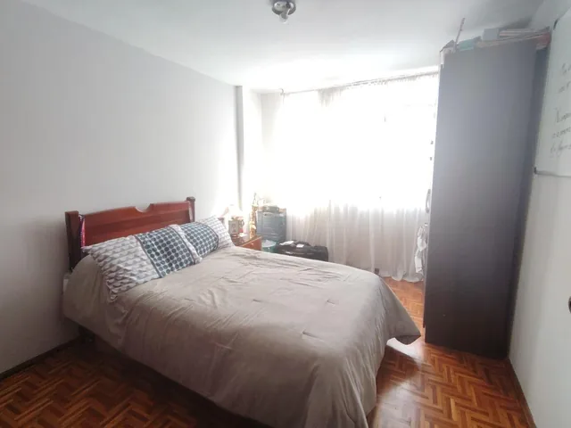 Venta Casa Rentera Sector 5 Esquinas Chimbacalle — imagen 3